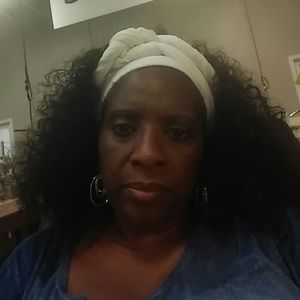 Meet your Posher, Brenda