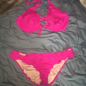 VS HOT PINK BIKINI!!
