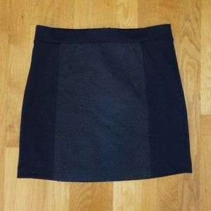 Black American Eagle skirt size 6