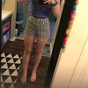 American Apparel houndstooth short
