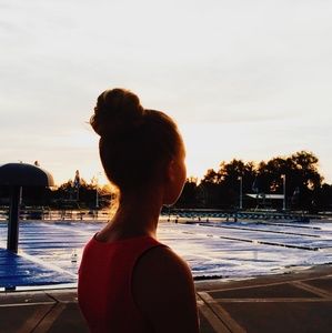 Meet your Posher, Ava