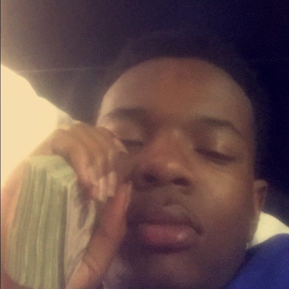 Meet your Posher, Malik