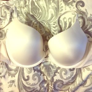 VS Perfect Shape Bra 32D
