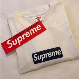 Supreme box logo