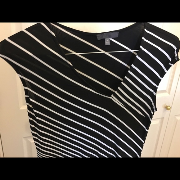 Black And White Asymmetrical Dress - Large - EUC - Picture 4 of 5