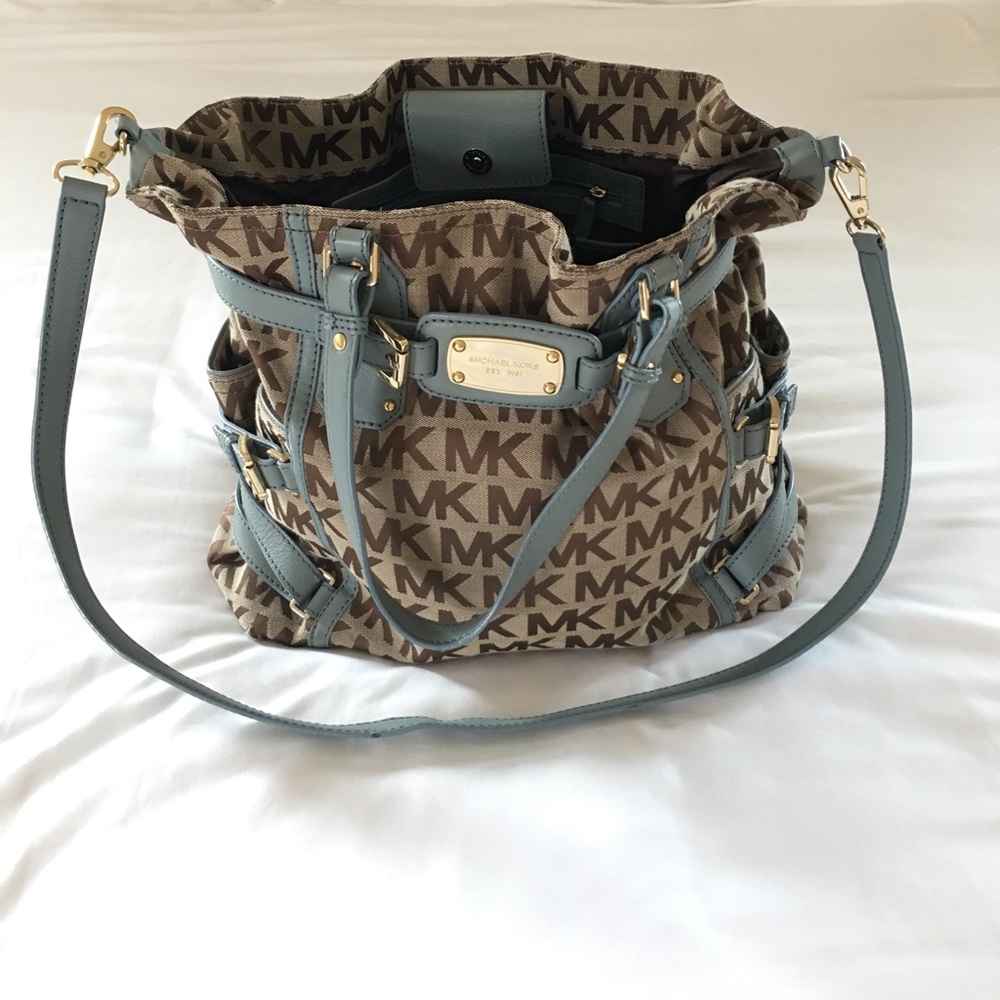 Michael Kors purse
