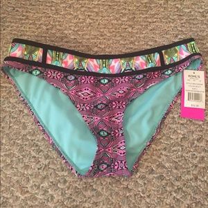 NWT ❤️ Aztec print bikini swim bottoms