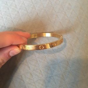 Fake Cartier bracelet