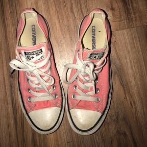 women's size 7 coral pink converse