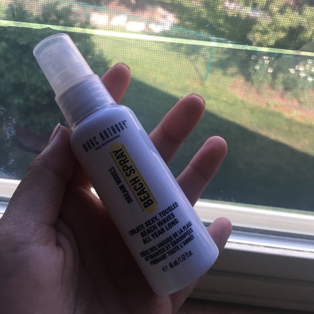 Marc Anthony beach spray