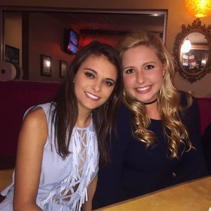 Meet your Posher, Lauren