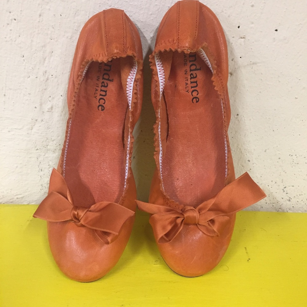 NWOT Sundance Italian leather ballet flats