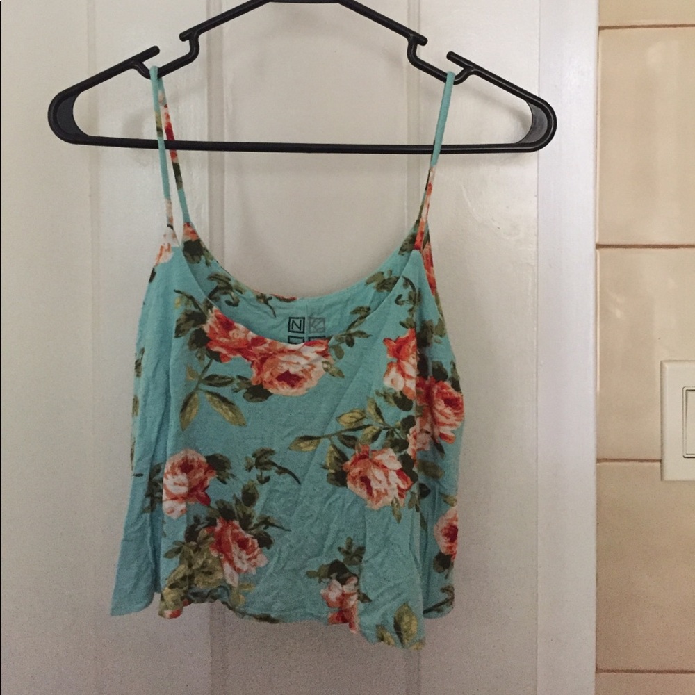 Floral printed crop top