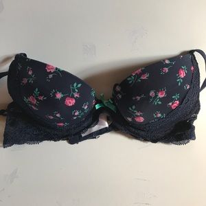 Xhilaration Bra