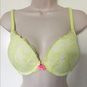 Flash sale!Victoria's Secret push bra