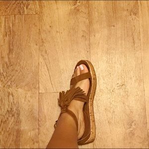Brown platform sandals!