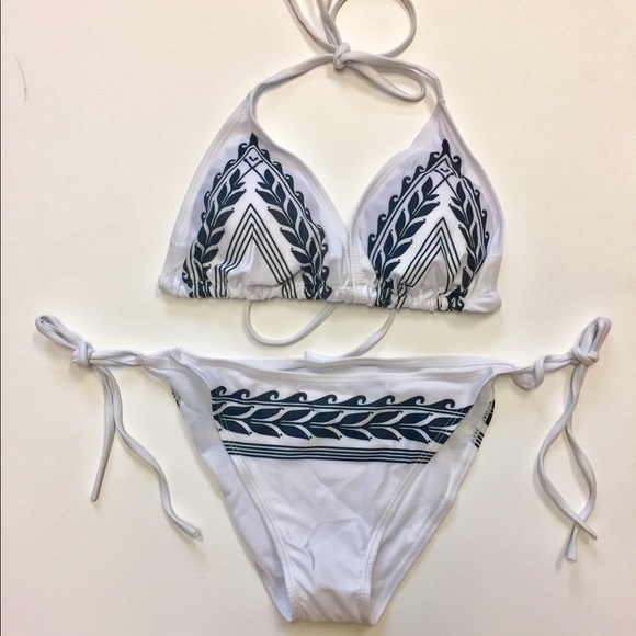 Bland and white bikini set SW247 - Picture 2 of 3