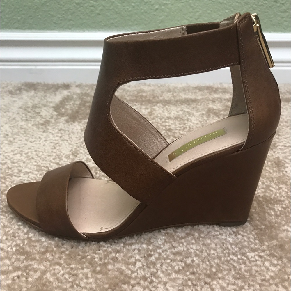 Carmel leather wedge