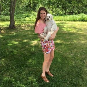 Meet your Posher, Abigail