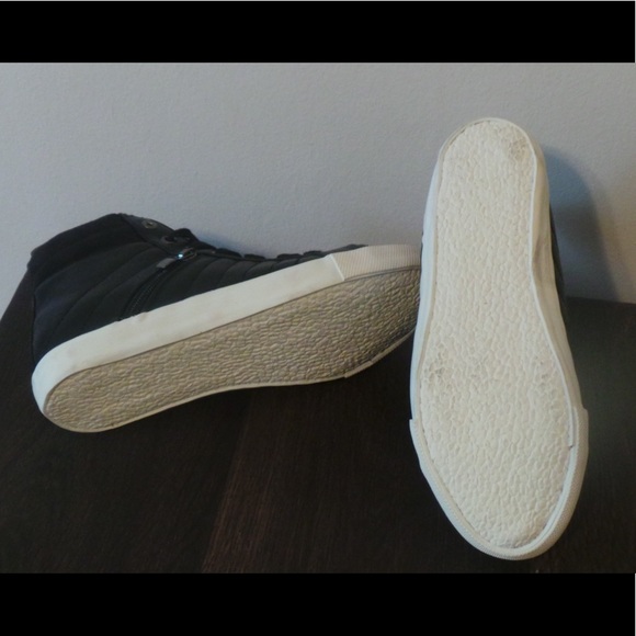 Women's Black Sneaker with Side Zipper - Picture 3 of 5