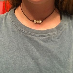 Freshwater pearl choker necklace