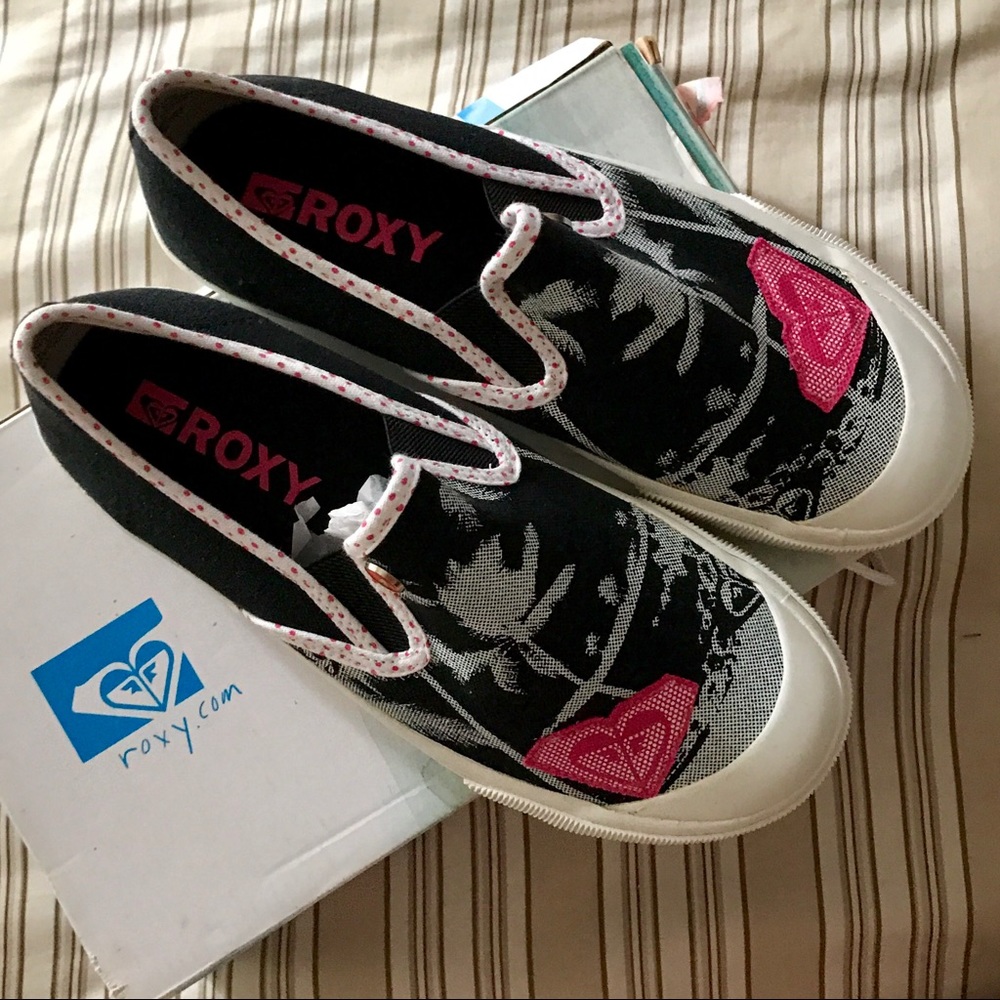 ROXY Sneakers Sz 7.5