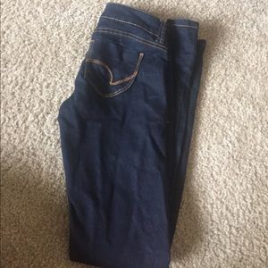 Dark skinny jeans size 1