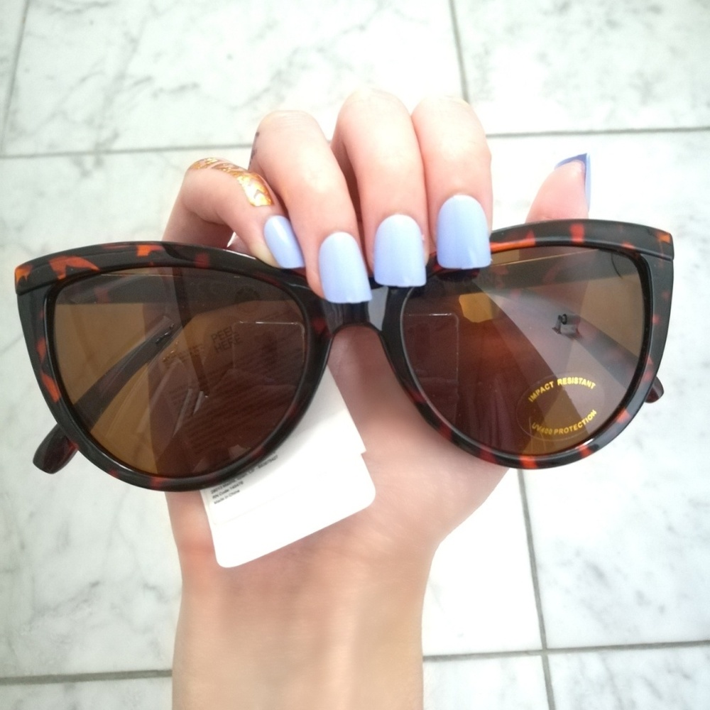 CLASSIC KITTY CAT SUNNY