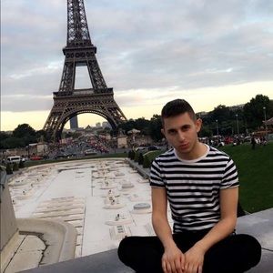 Meet your Posher, Daniel