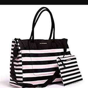 Victoria's Secret Weekender Bag & Cosmetics  Bage