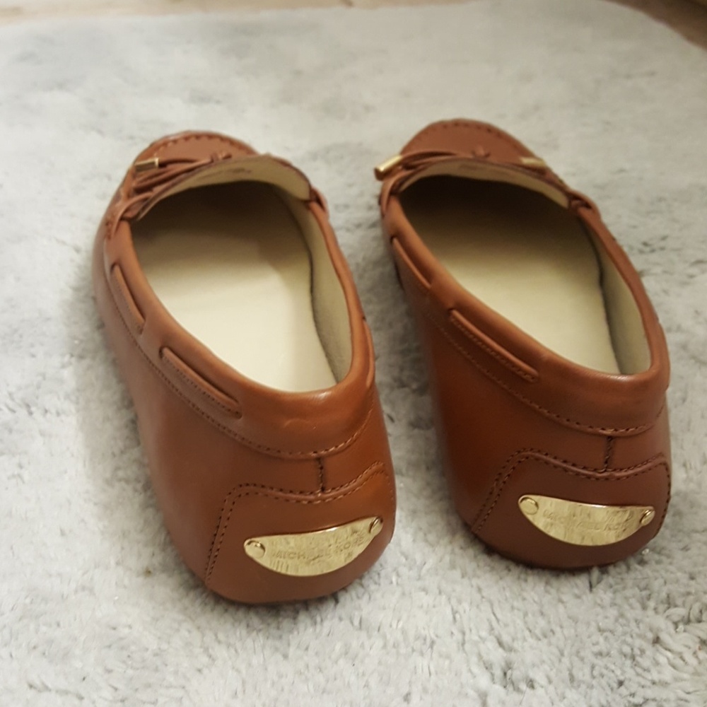 Shoes - Picture 2 of 2