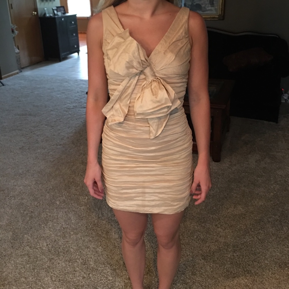 Worn once for Homeconing