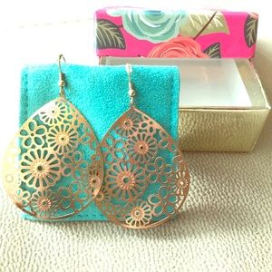 Brighton gold daisy lace drop earrings