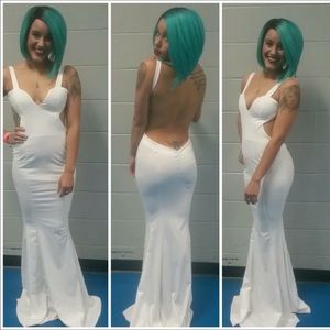 Mermaid , backless dress