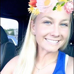 Meet your Posher, Lindsay