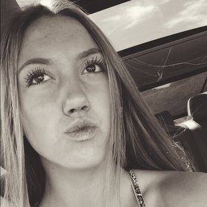 Meet your Posher, Shae