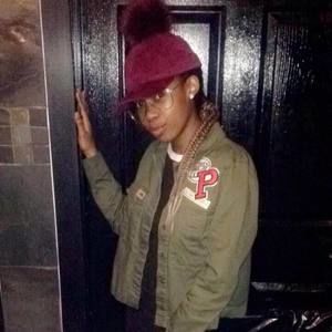 Meet your Posher, Joy