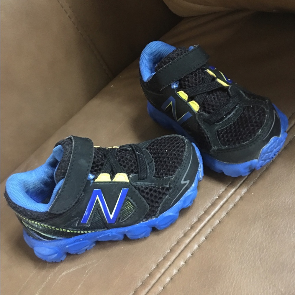 Size 5 toddler new balance