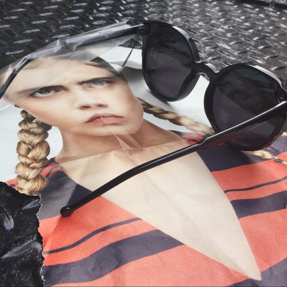 Mirrored Cat Eye UVA UVB 100% Protection(Host Pick - Picture 3 of 5