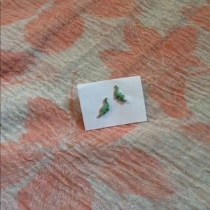 💚 dinosaur stud earrings 💚