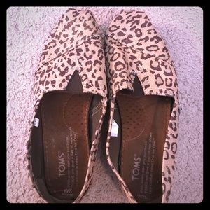 Leopard print TOMs! 🐆