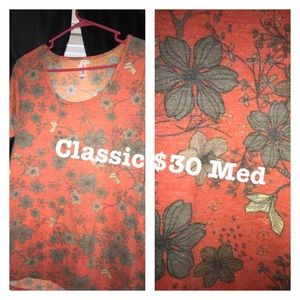 Lularoe classic T!