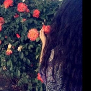 Meet your Posher, Hana