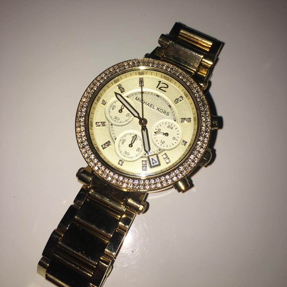 MICHAEL KORS GOLD WATCH