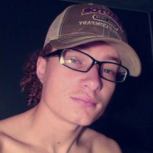 Meet your Posher, Colby