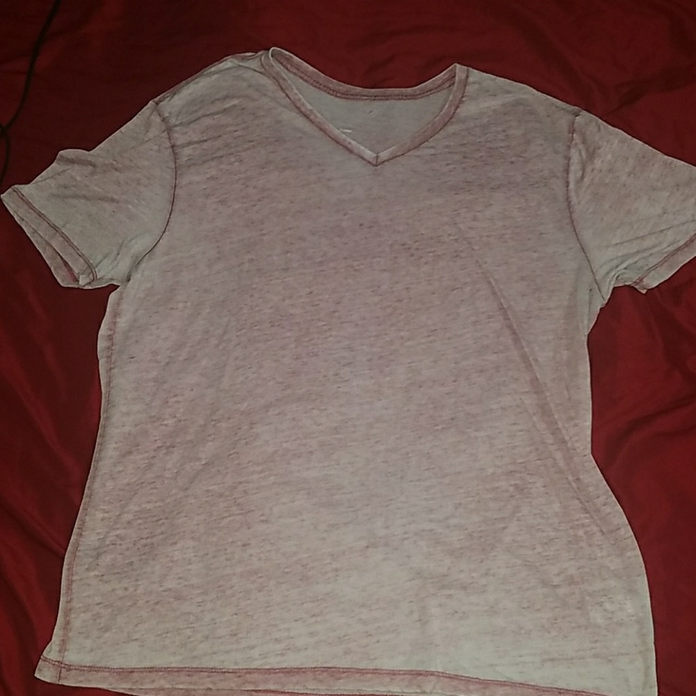 On the byas v-neck tee