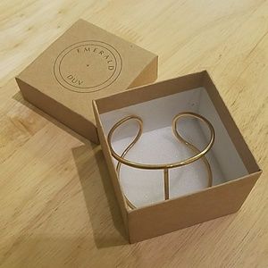 Gold Plated Emerald Duv Cuff Bracelet, New in Box