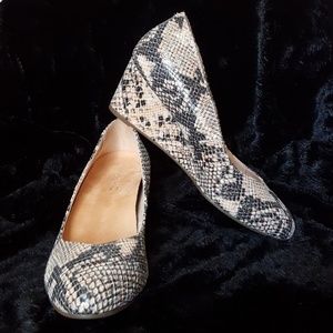 VIONIC Othoheel Snakeskin Wedge.