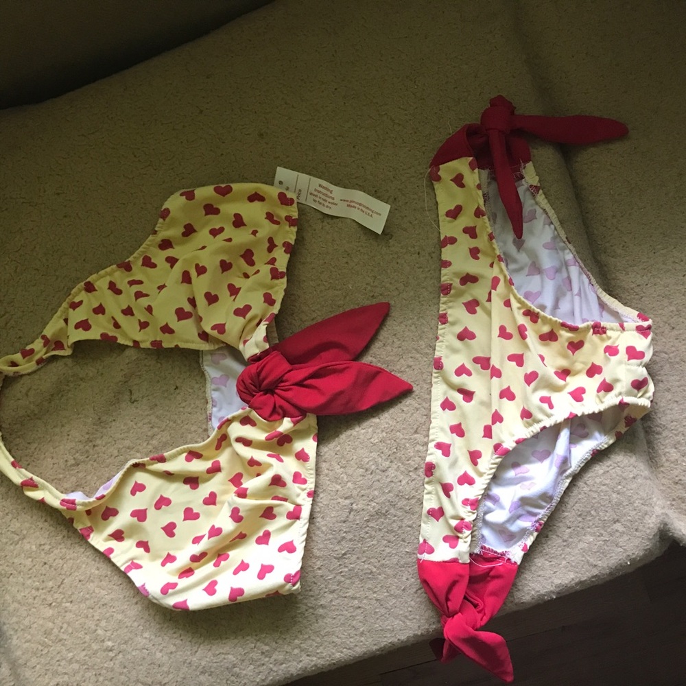 Pin up girl clothing NWT bikini