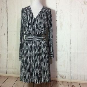 Vineyard Vines long sleeve dress